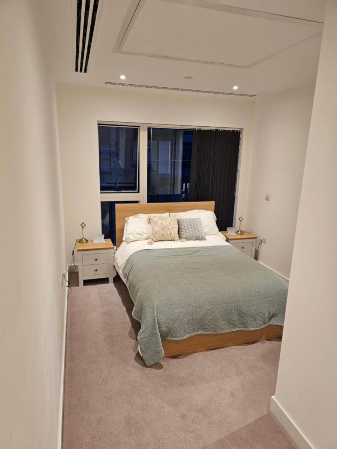 Santina Apartments Croydon Exterior photo