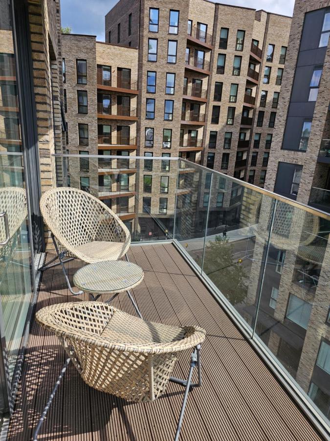 Santina Apartments Croydon Exterior photo